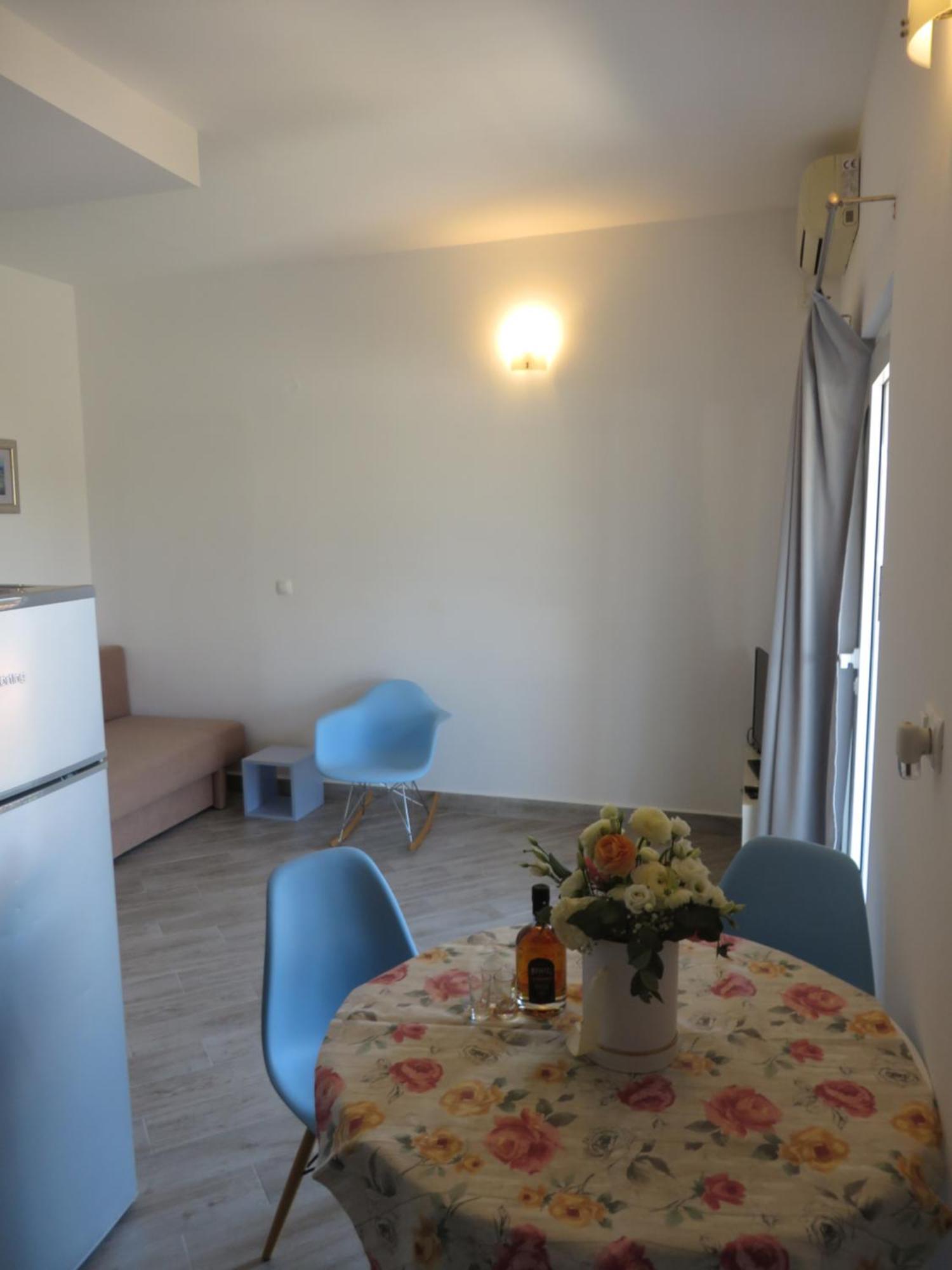 Apartments Tonka Pakoštane Szoba fotó