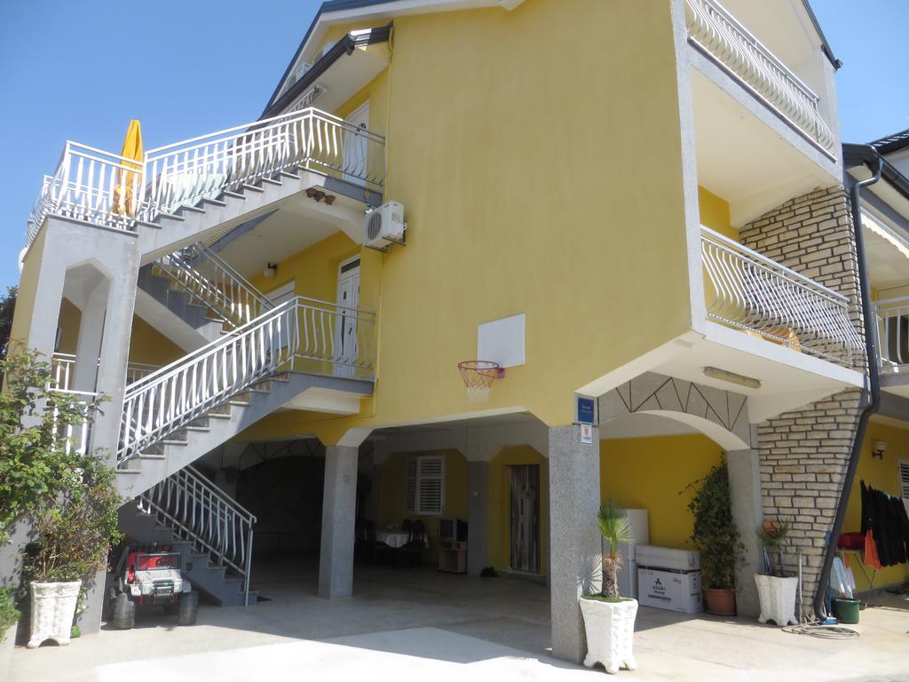 Apartments Tonka Pakoštane Kültér fotó