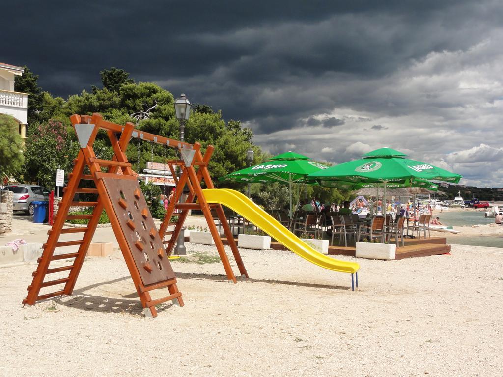 Apartments Tonka Pakoštane Kültér fotó